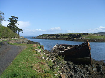 Wreck of the Branch and road to Croig harbour 